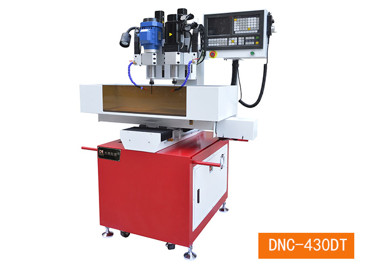 小型數(shù)控鉆孔攻絲機(jī)